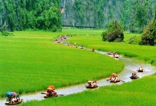 HANOI - HA LONG BAY - NINH BINH - DANANG - HOI AN - HUE - BANA HILLS 8 DAYS 7 NIGHTS - VIETNAM SIGNATURE JOURNEY FROM ONLY 394 USD/PERSON